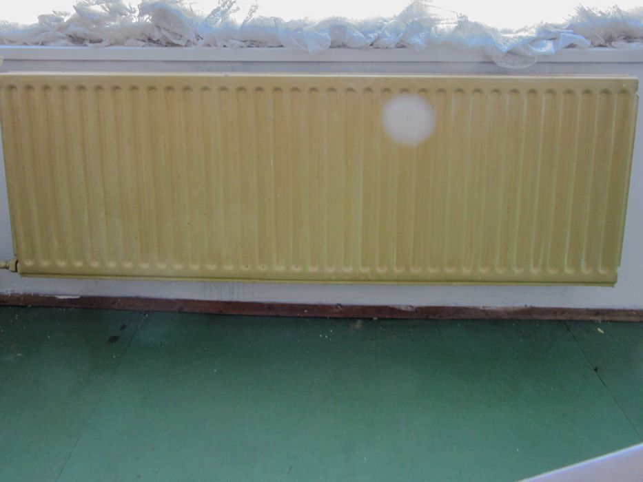 Продавам неизползвани панелни радиатора