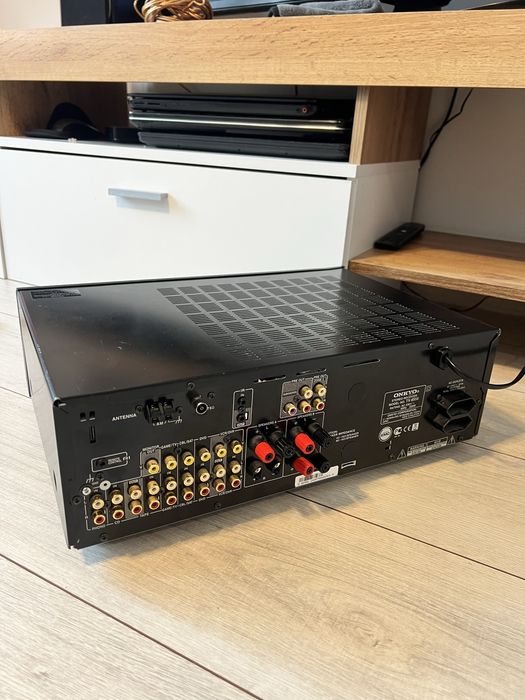 Усилвател ONKYO TX 8555