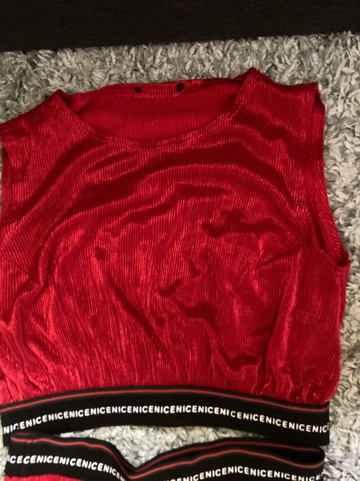 Комплект пола и топ