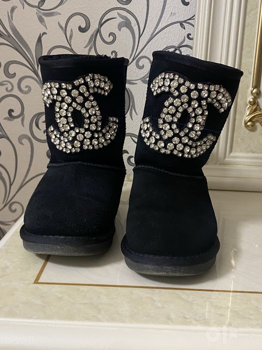 Uggi jenskiye 38 razmer