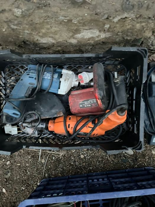 Продам электроинструмент