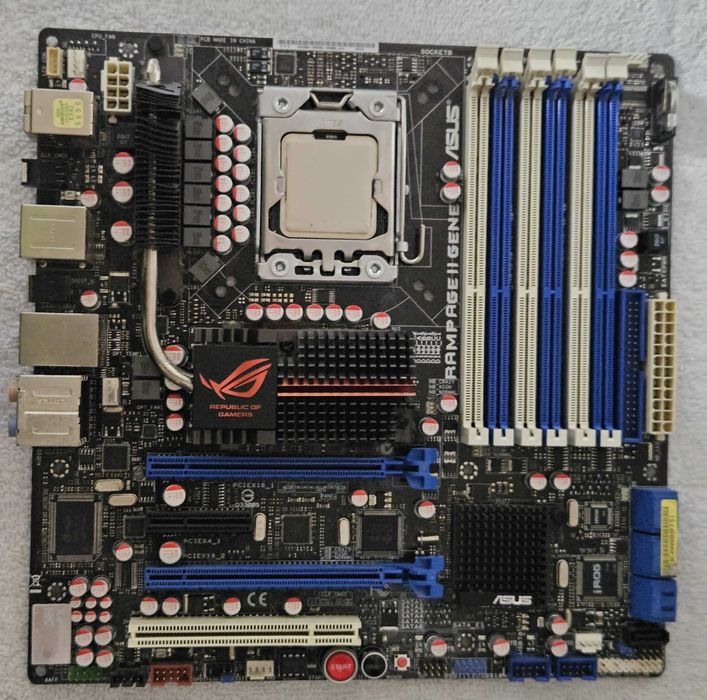 kit retro gaming Placa de baza ASUS Rampage II GENE + procesor i7 920 soket 1366