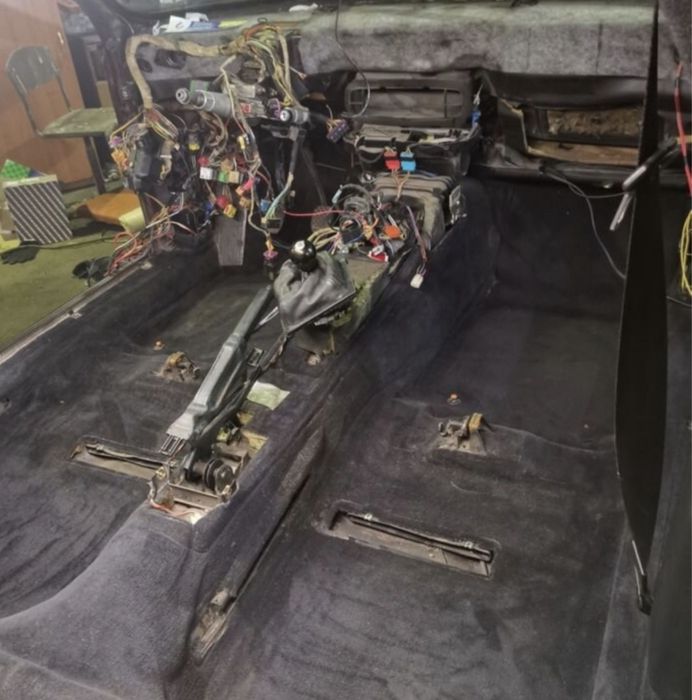 Автоэлектрик.         .      .