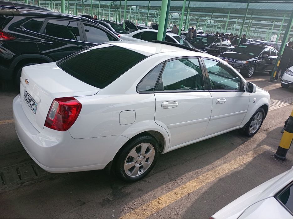 Jentra 2020-yil avtomat full gaz bor