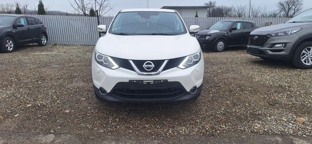 Nissan Qashqai 1.5 dci euro 5 fabricatie 2015 alb perlat