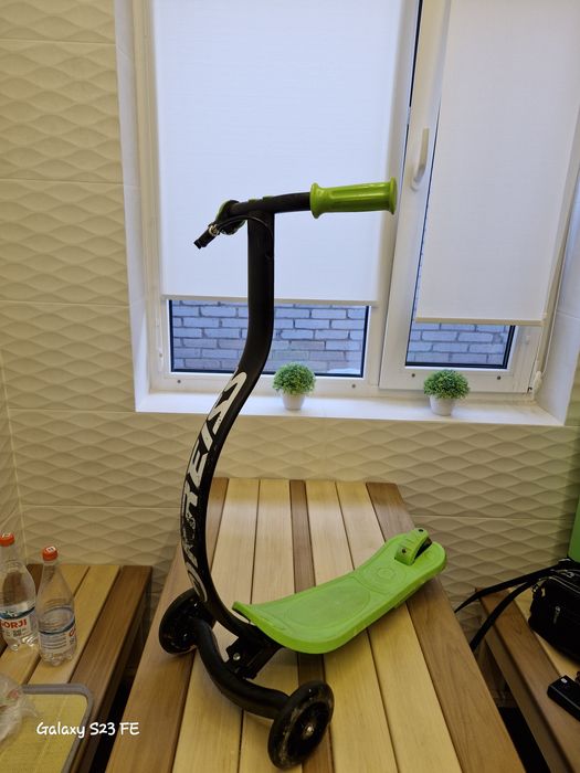 Продам детский самокат, с тормозами