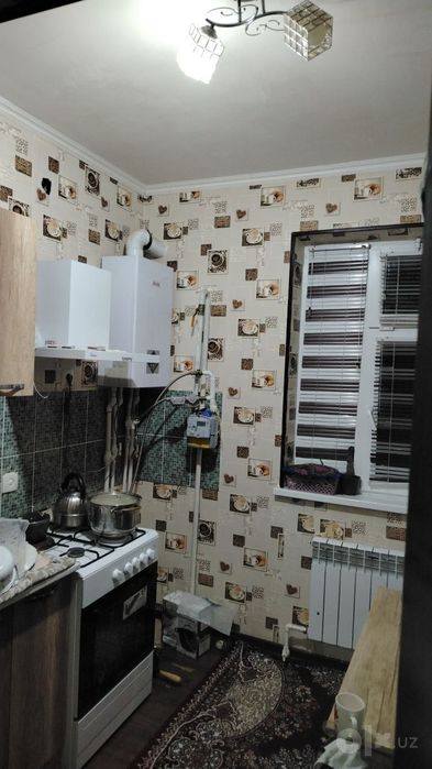 Айрапортдан 3 хоналик квартира сотилади.