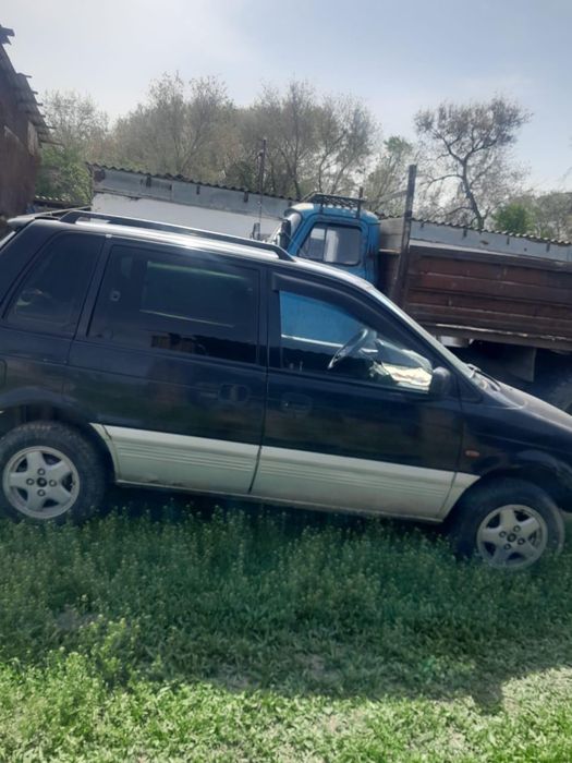 Продам машину Митсубиси