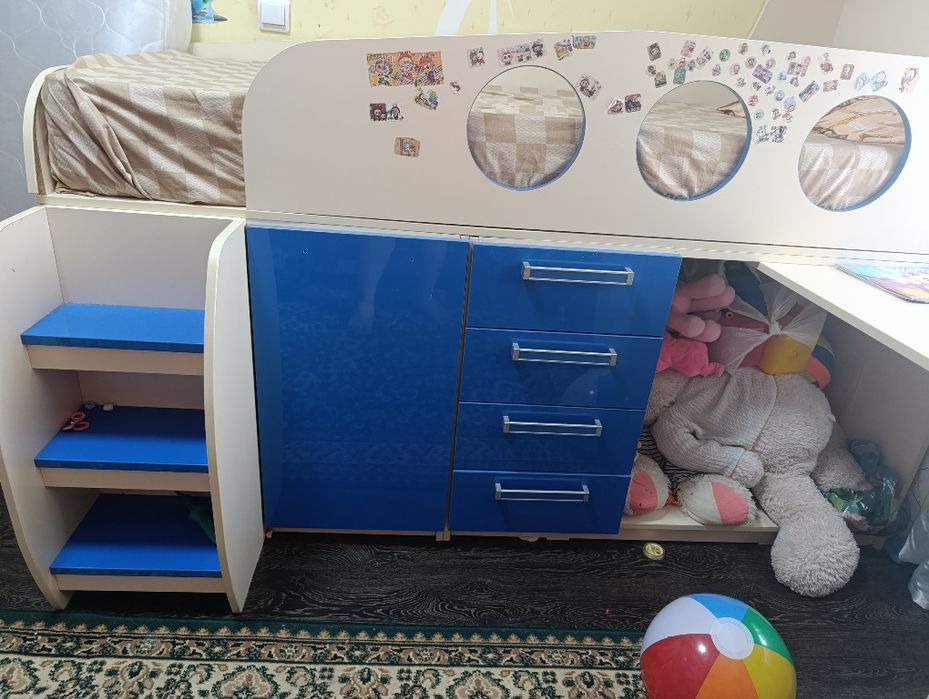 Продам кровать. Детская.