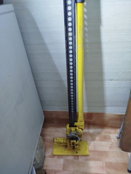 реечный домкрат б/у