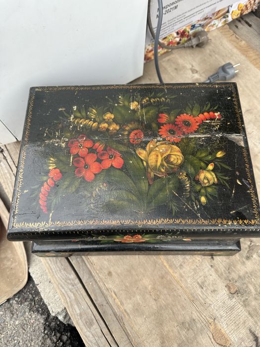 Шкатулка винтажная , дерево продам