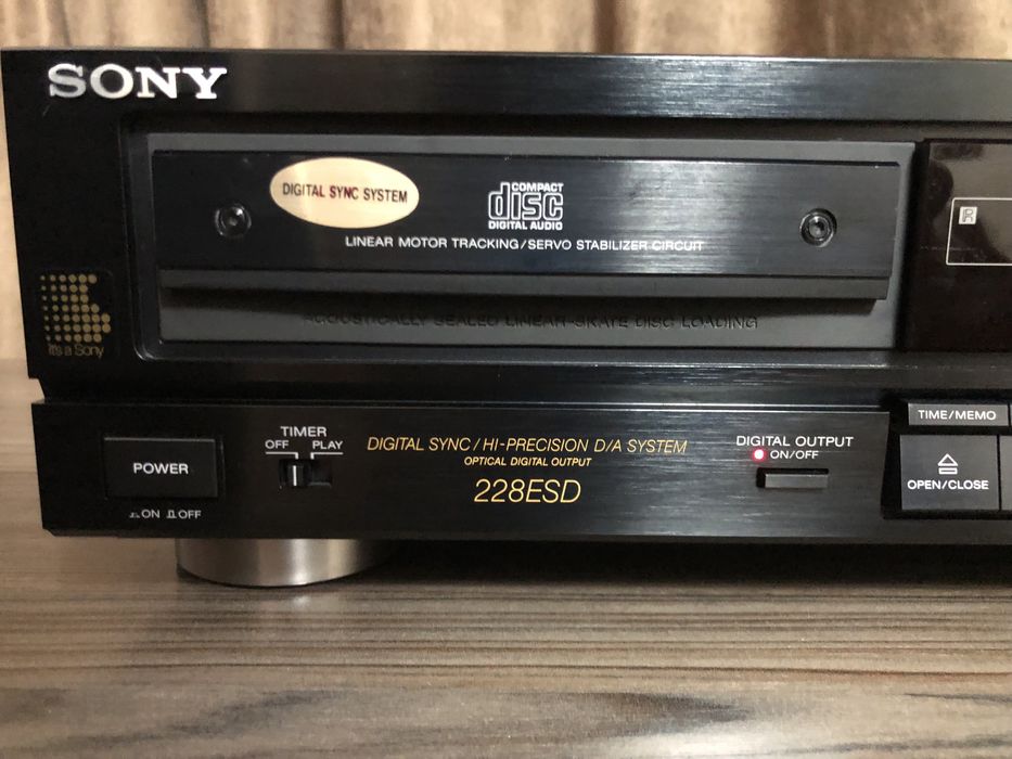 SОNY СD CDР-228ESD СД+opигинальный пульт