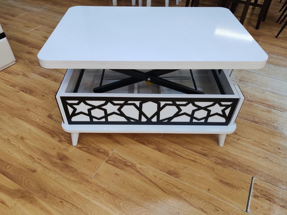 Masa mixta(living bucatarie )