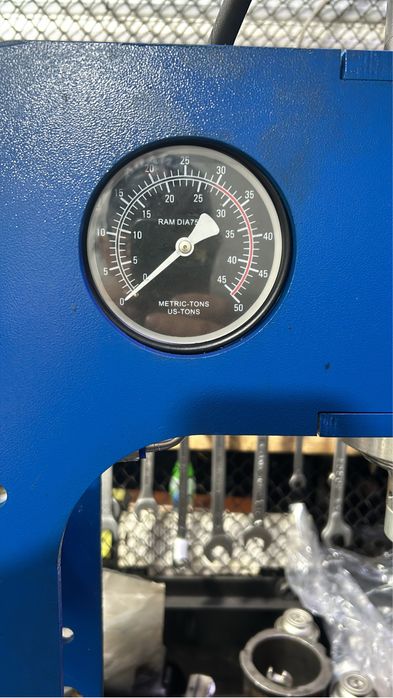 Продам пресс для сто