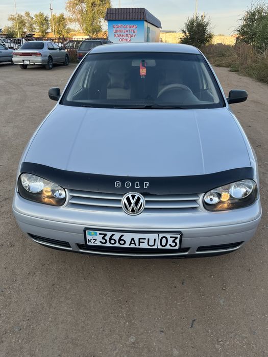 Продам машину фольцваген гольф-4