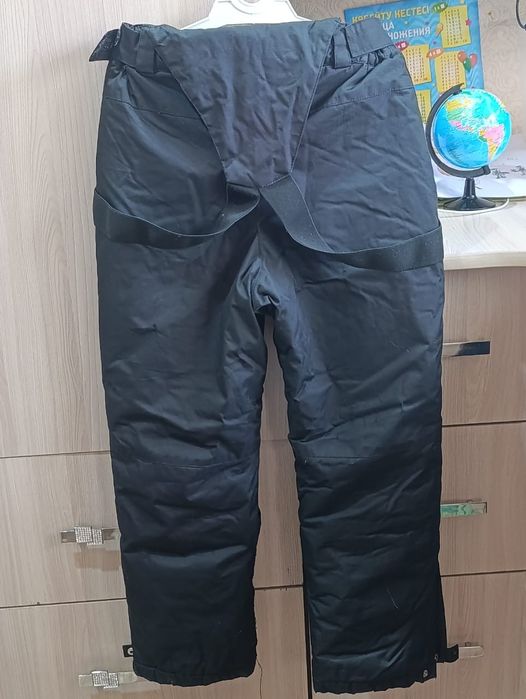 Продам зимние теплые штаны на мальчика