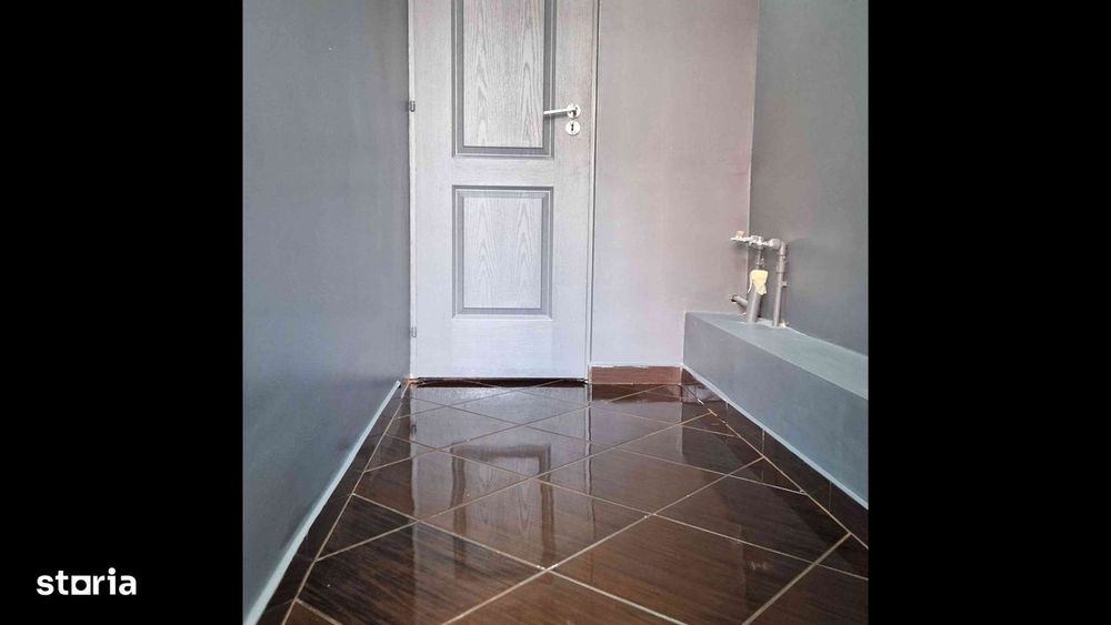 Inchiriez spatiu comercial