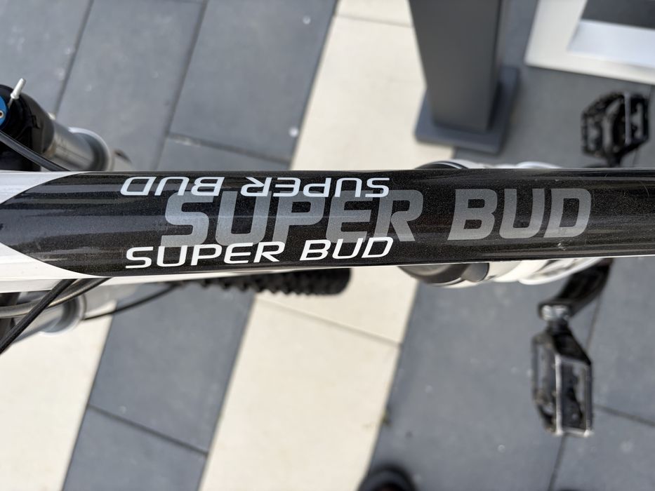 Bicicleta Focus Superbud full suspension