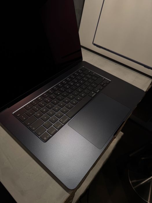 Istyle! Macbook Air 15" M5 24RAM 512 SSD — миниатюра 7