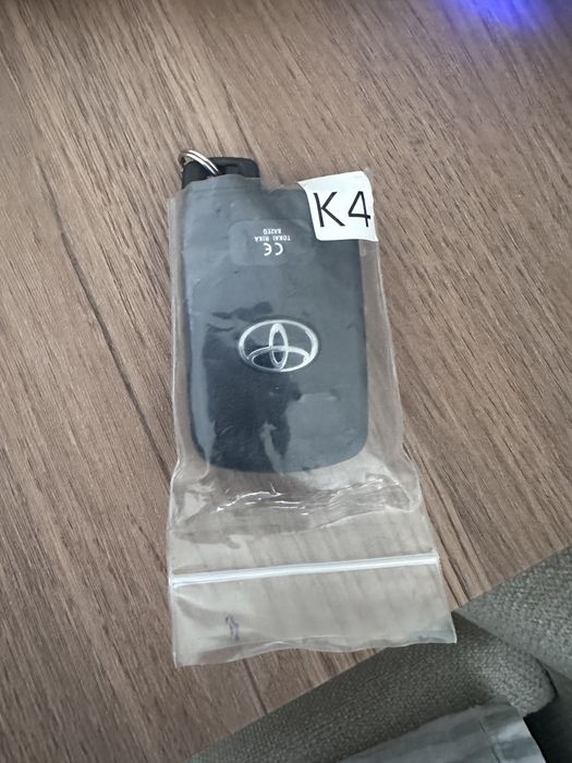 Ключ от Камри 50 новый