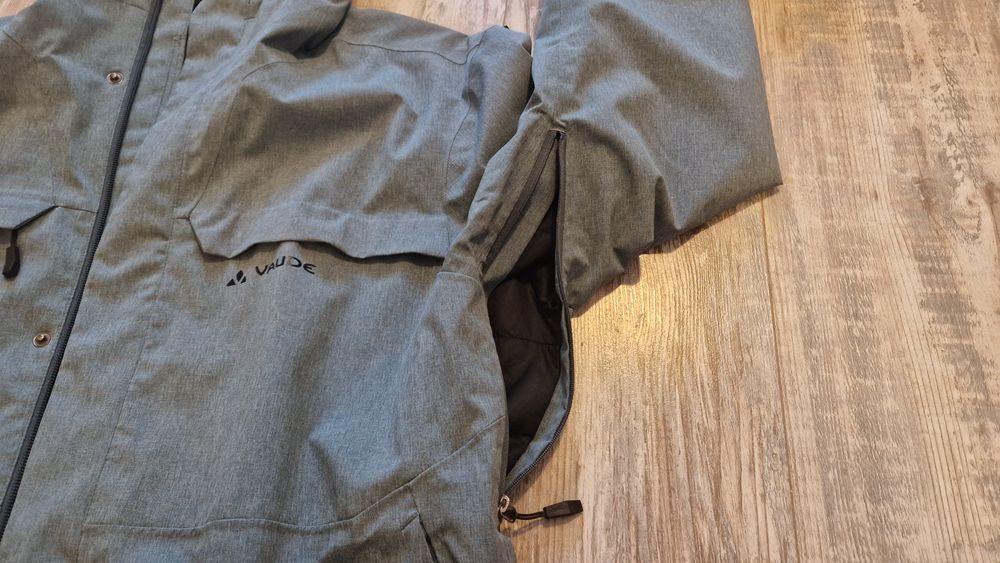 Мъжко зимно яке Vaude Yaras Warm Rain (размер M/50)