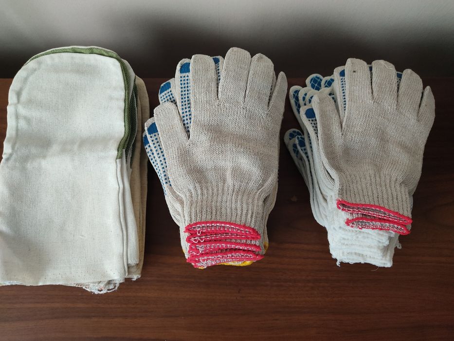 Продам перчатки новые