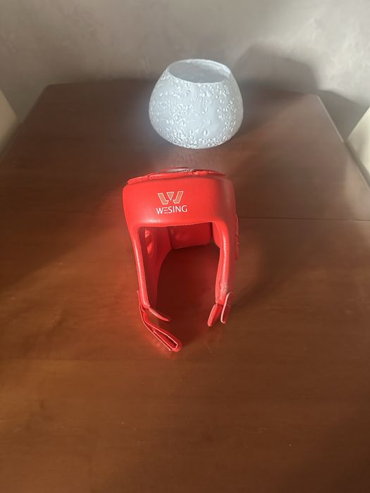Боксерский шлем Wesing