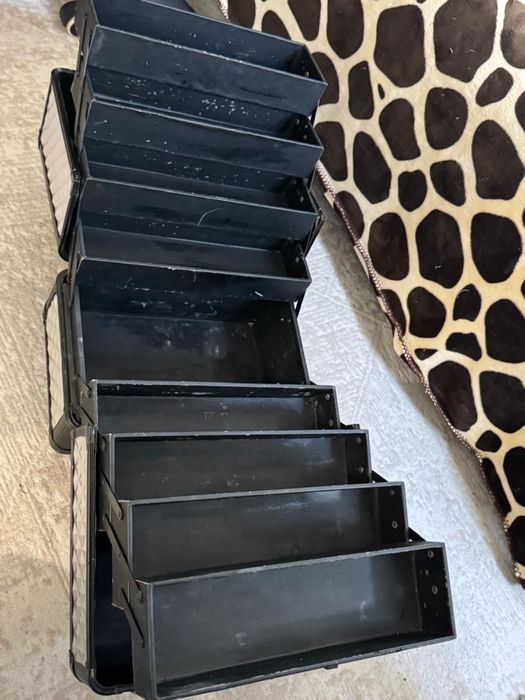 Продам Тату Машинку + блок питания + держатель + чемодан