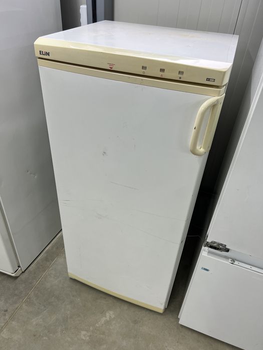 Фризер малък чисто Нов 5г. Гаранция