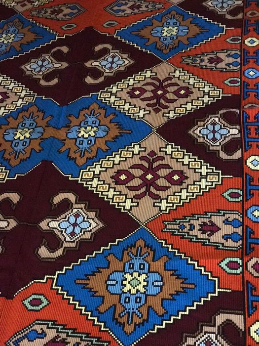 covor traditional tesut