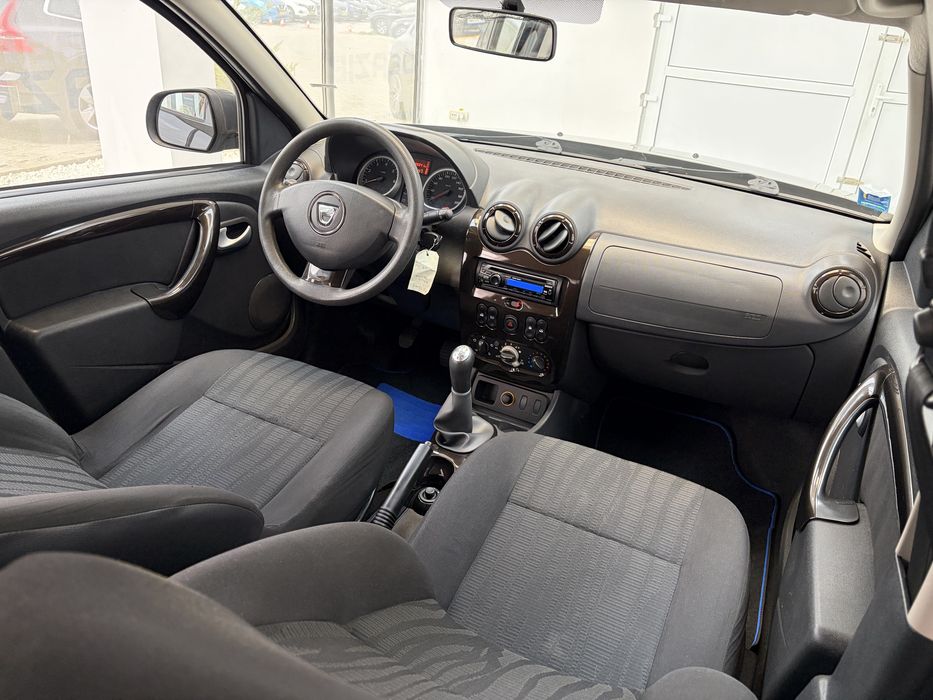 Dacia Duster 2011 Laureate | Finantare | Rate | Garantie