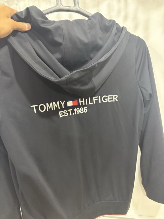 Tommi Hilfiger Двойка