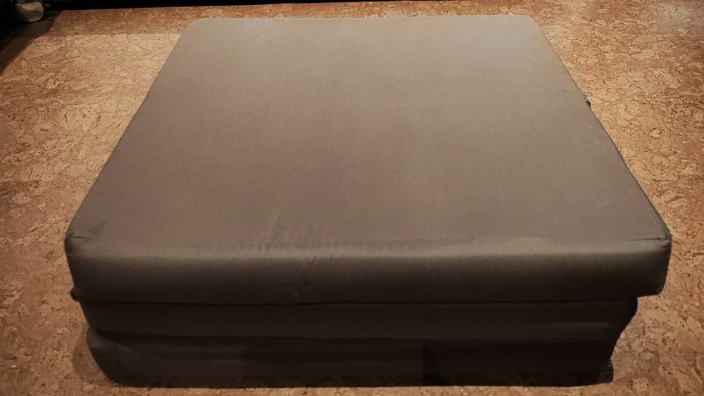 14 броя сгъваеми матраци