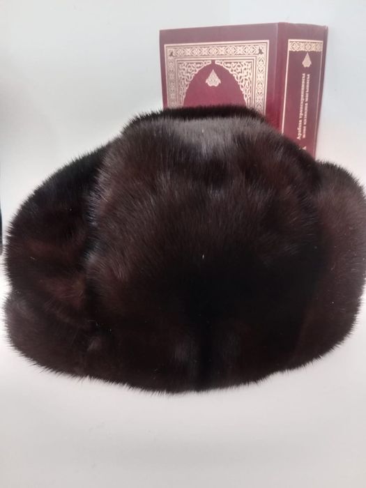 Продам норковую шапку в идеальном состоянии