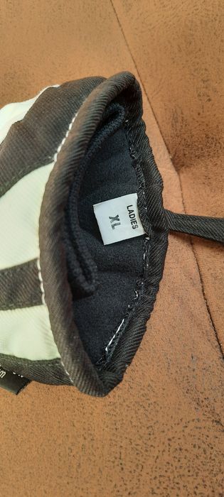 Скиорски ръкавици COLMAR--дамски-нови