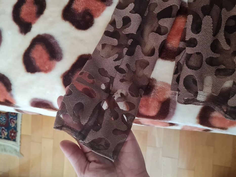 Costum elegant  din dantela L- XL