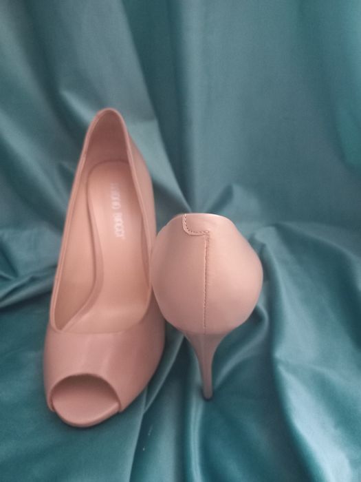 Продам кожанный туфли