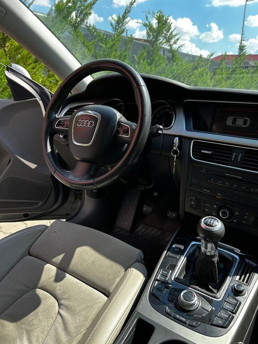 Vând A5 B8 1.8 TFSI coupe !!!