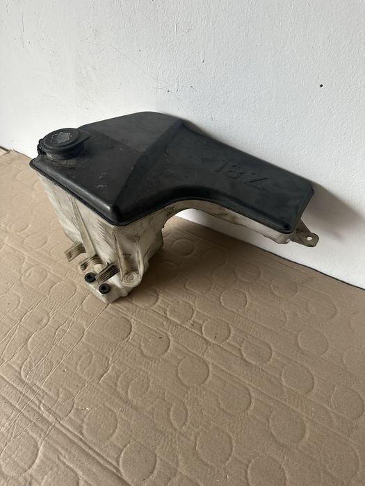 Vas apa lichid de parbriz BMW X5 E53 1999-2007
