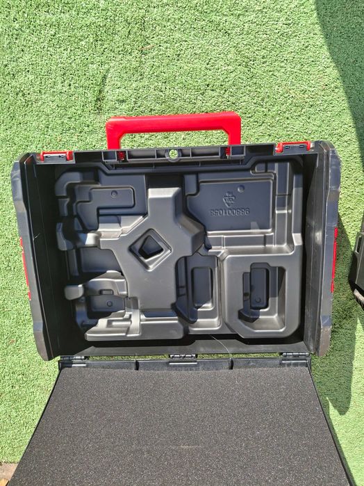 Куфари за инструменти Milwaukee