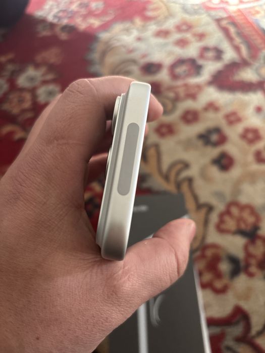 Продам айфон 17 про в идеальном состояние