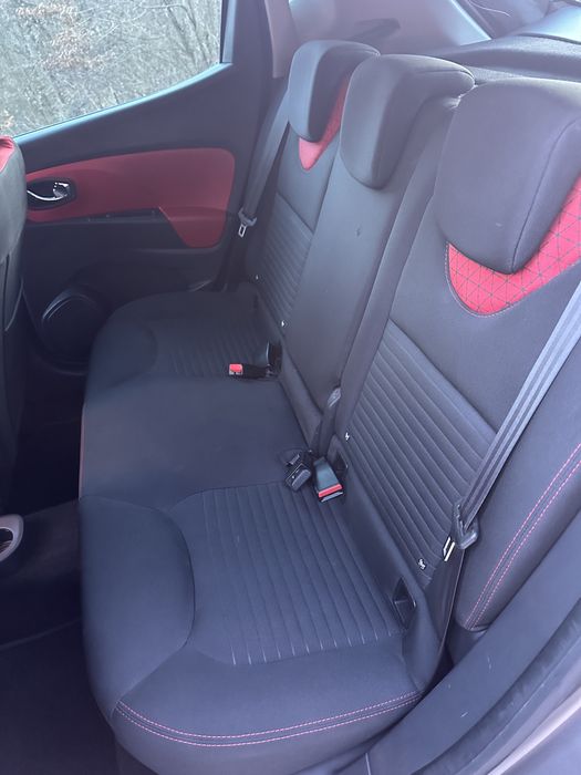 Renault Clio 1.5DCI Red Line