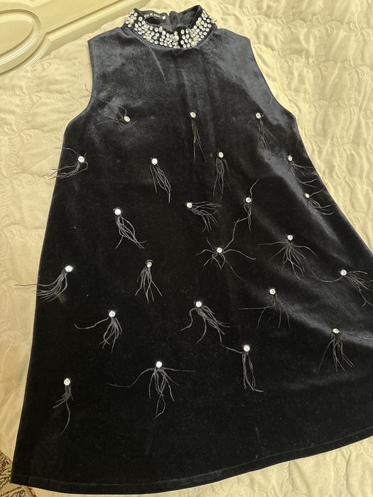 Платье разные  есть