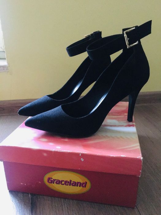 Дамски обувки размер 39 1/2