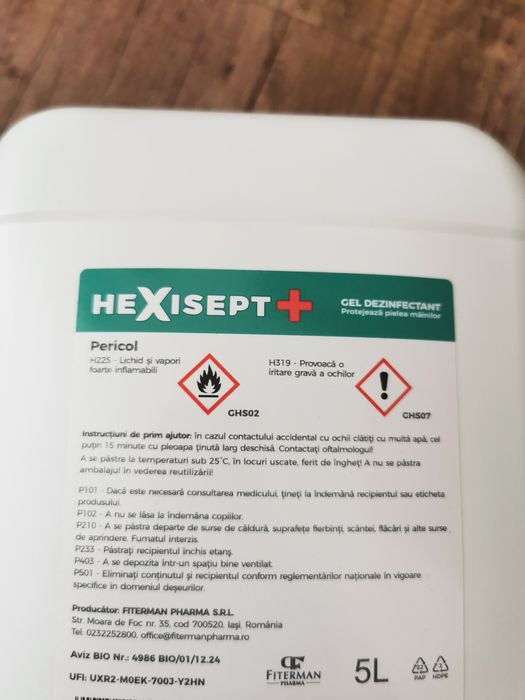 Vând gel dezinfectant HEXISEPT+ bidon de 5l