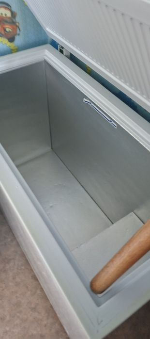 Морозильник Бирюса