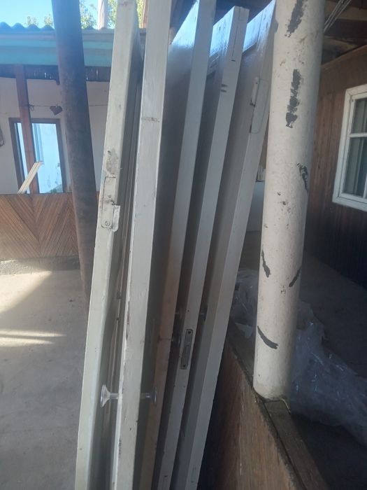 Двери чистое дерево