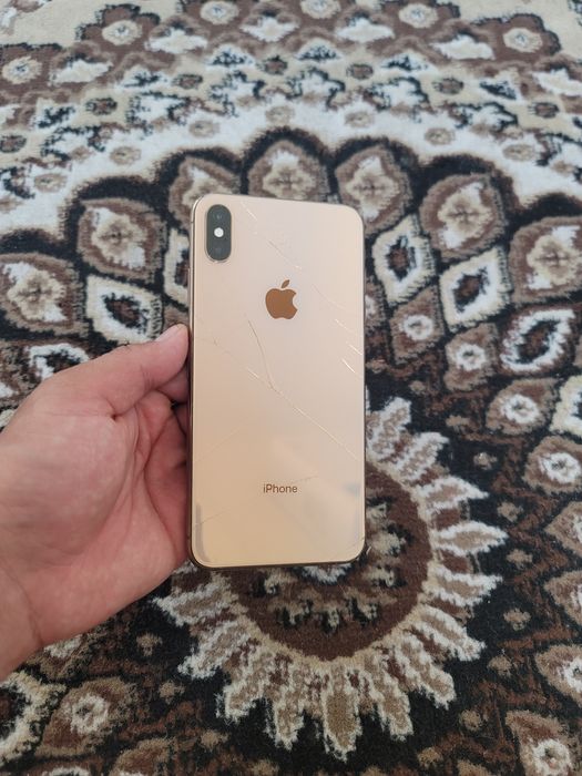 Iphone XS Max  LL/A 64GB!
