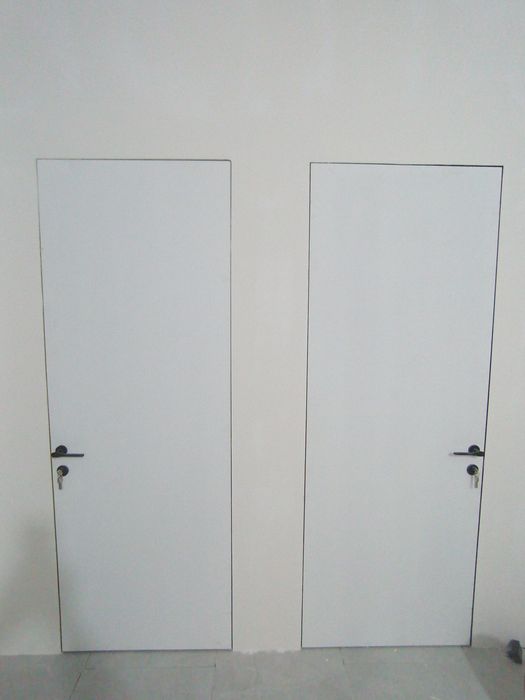 Продаётся котёл комплекте всё есть и также продаётся двери скрытые