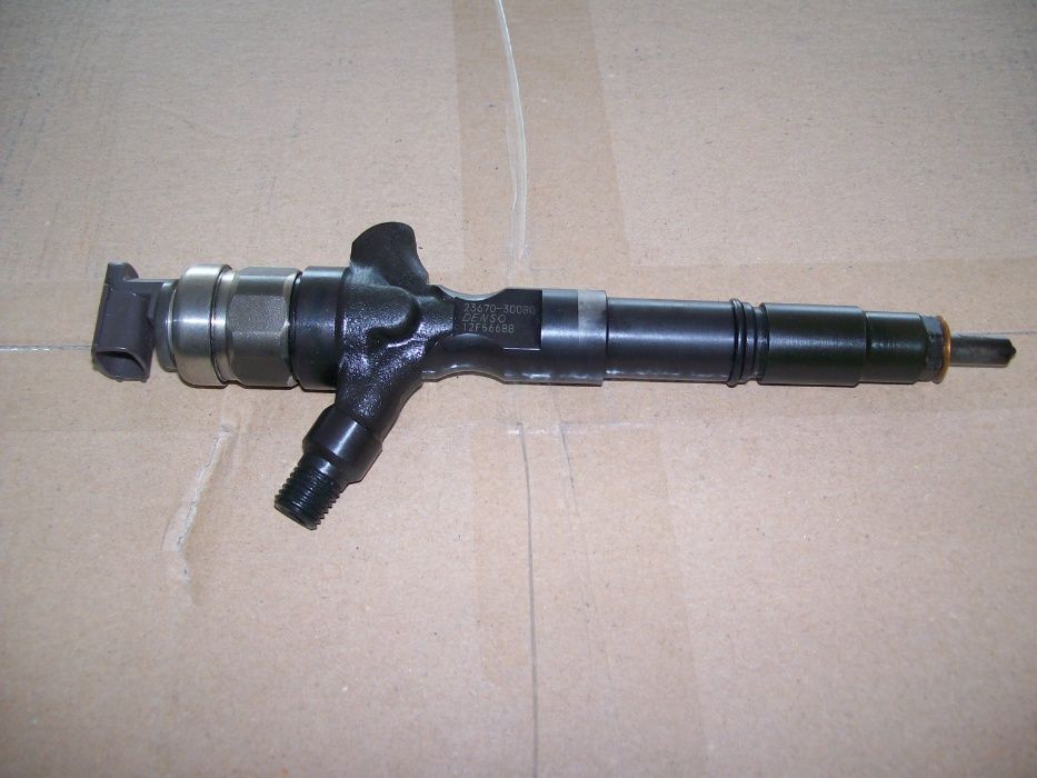 Injectoare Denso Nissan X-Trail 2.2 DCI